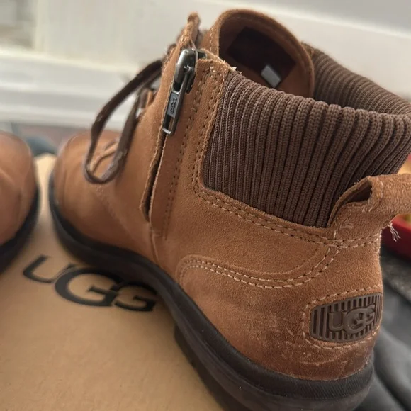 UGG ankle boot - Picture 7 of 8